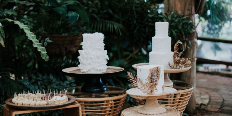 the cake that ate paris weddings cakes gold coast to the aisle australia