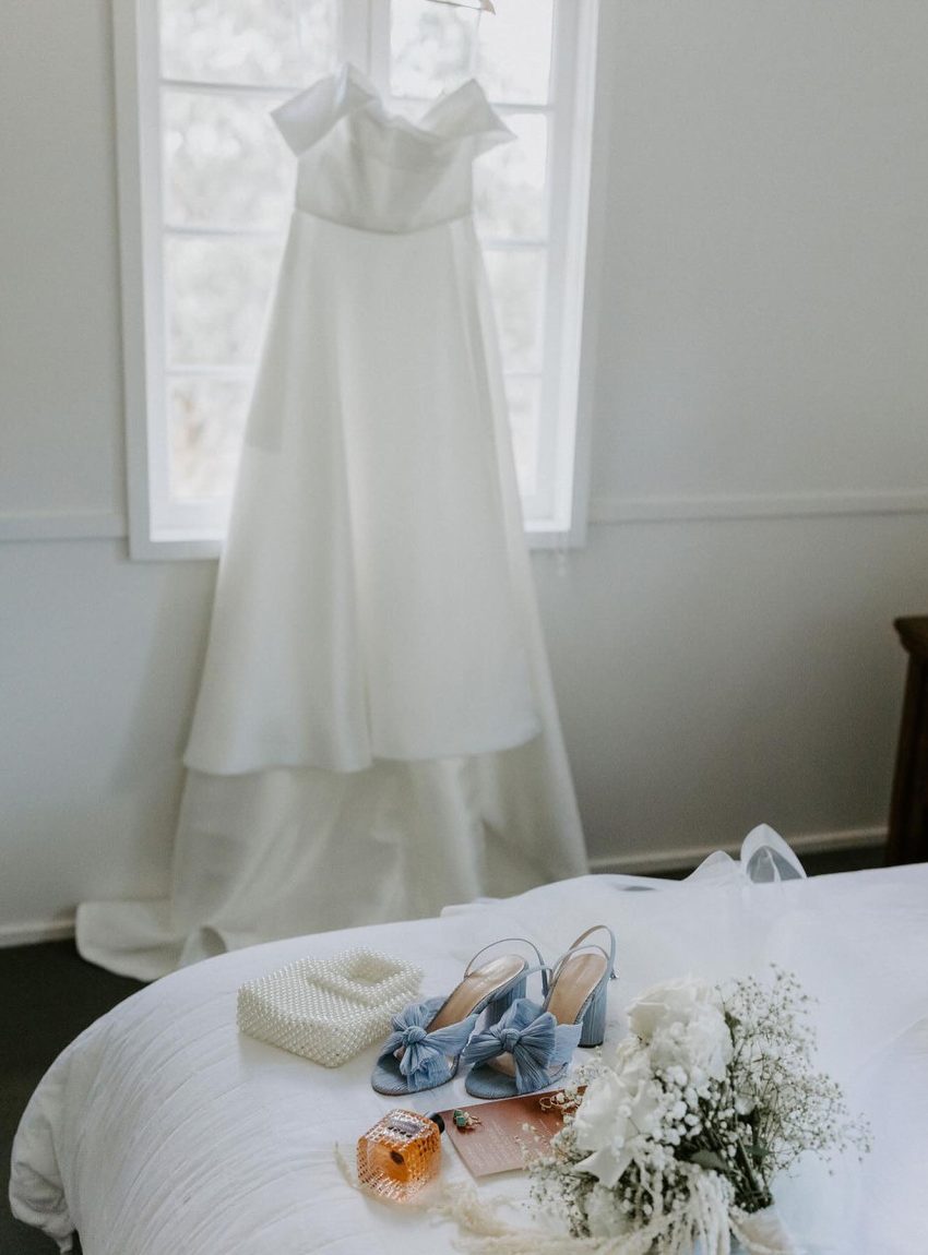 LACE AND BARREL HIRE AND STYLING TO THE AISLE AUSTRALIA WEDDINGS (4)