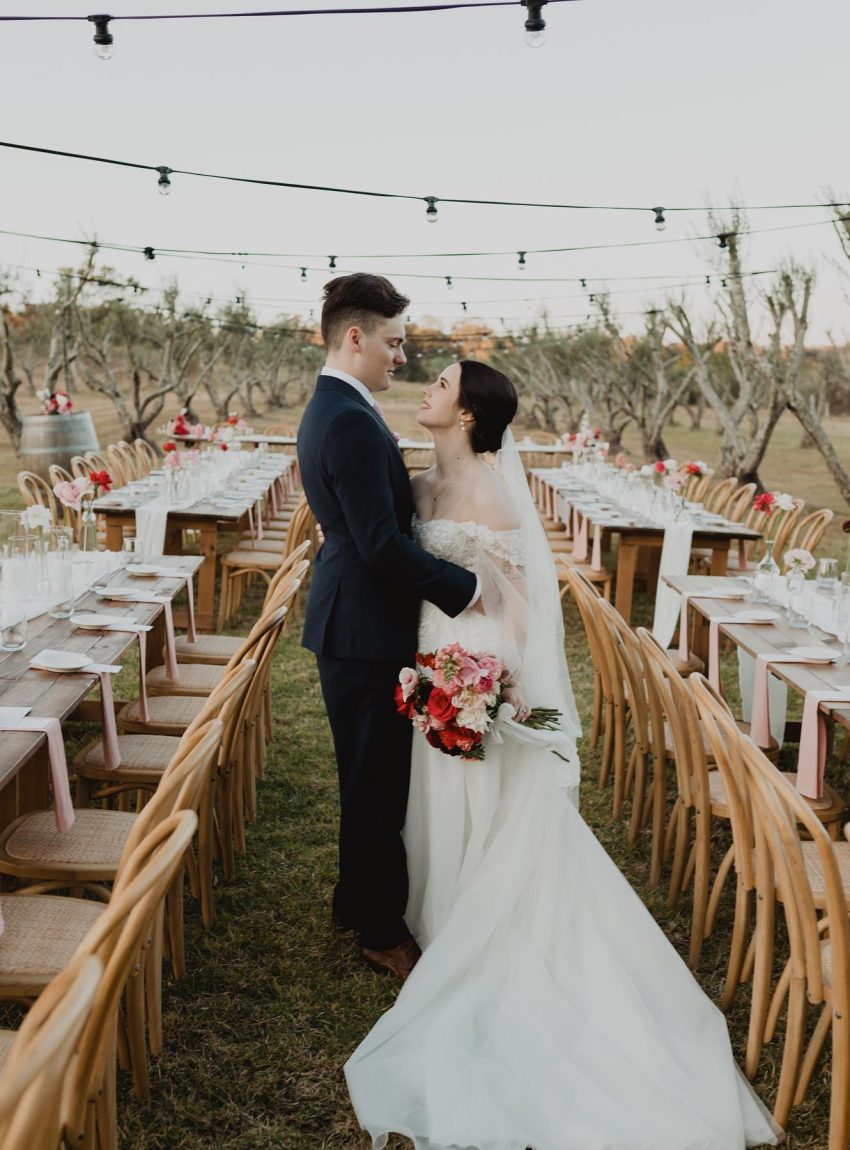 LACE AND BARREL HIRE AND STYLING TO THE AISLE AUSTRALIA WEDDINGS