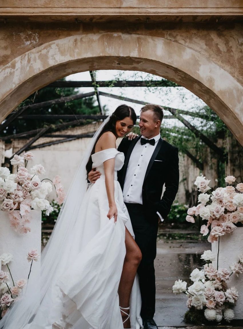 emily and andrew deux belettes byron bay venue