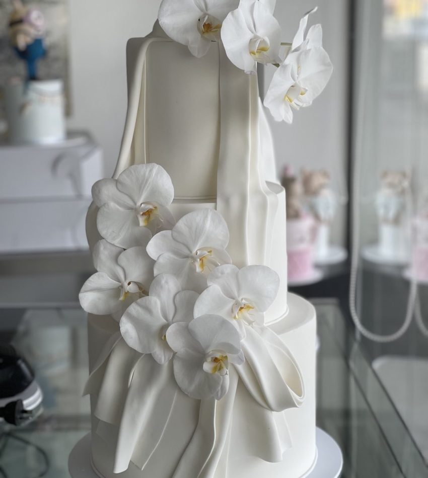 the cake studio sydney wedding cakes dessert to the aisle weddings australia (8)