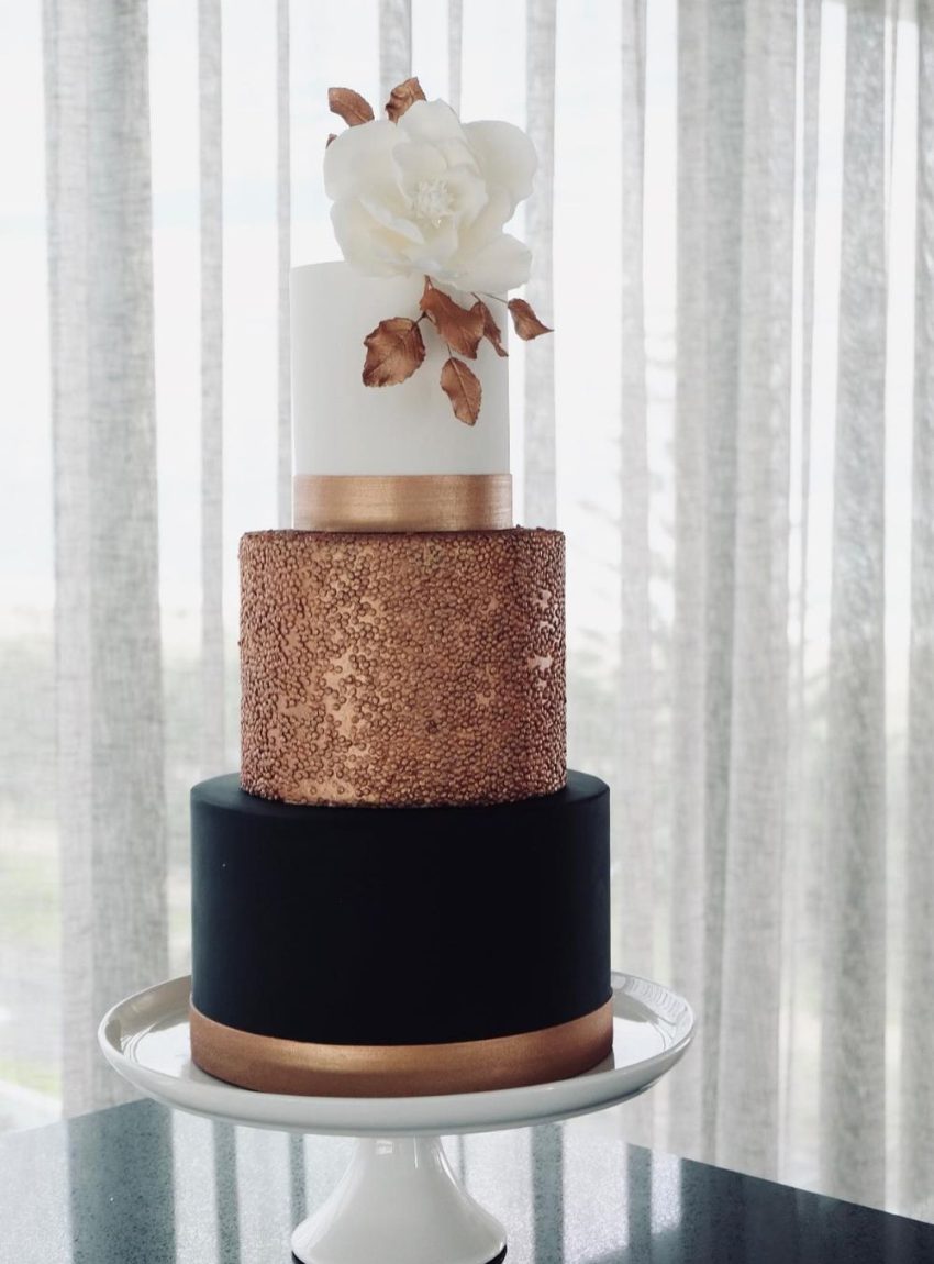 the cake that ate paris wedding cakes gold coast to the aisle weddings australia