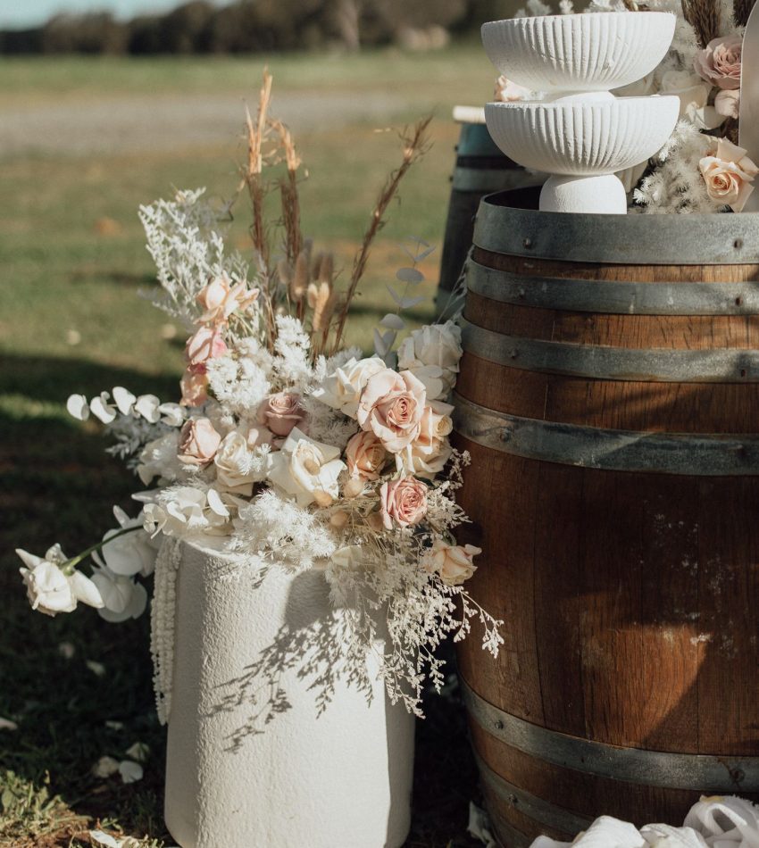 white roses styling hunter valley weddings to the aisle australia directory (18)